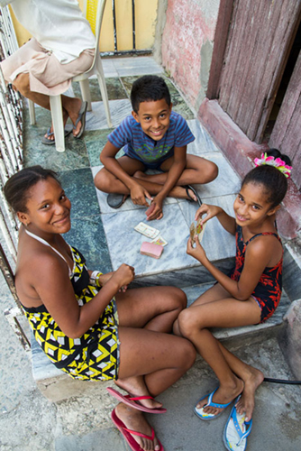 foto della galleria immagini di fausto argomento: Giocando a carte